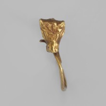 Earring decorated with a bull's head; bucranium ornament; pendant; goldsmithery; 3rd century BC;