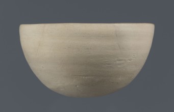Bowl, unknown Northern Mesopotamian workshop; clay; Early Jazira III period ca. 2600–ca. 2350 BC /
