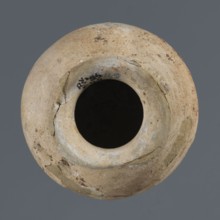 Vessel with an ellipsoidal belly, unknown northern Mesopotamian workshop, Early Jazira III period
