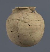 Spherical vessel, unknown Northern Mesopotamian workshop, Early Jazira III period ca. 2600–ca. 2350