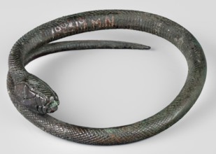 Bracelet. Made of flattened wire with thinning, overlapping ends. 9th–8th century BC; Villanovian