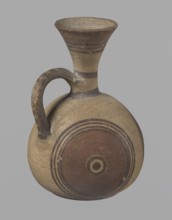 Cypriot jug, Jug on a low, straight foot. Globular body, flattened at the bottom. Quite narrow