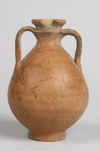 Pelike, Decoration painted on the firnis: between the handles on both sides, a wavy linear tendril