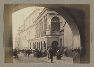 The Gate of Dawn; photograph, 1912, Vilnius; photographer Jan Bulhak 1876–1950; photographic print: