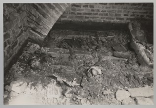 Vilnius. Cathedral — interior of the royal crypt. Photograph from nature, 1931. Depicts crypts and