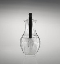 Coffee pot by Harris, CS & Sons London; goldsmiths' firm, fl. 1817–1933 and Charles Stuart Harris