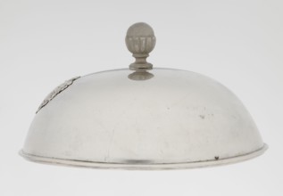 Platter lampshade, Scott, Digby & Smith, Benjamin fl. 1802–1807 goldsmith; coats of arms, Pogon