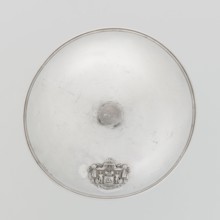 Platter lampshade by Digby & Smith, Benjamin fl. 1802–1807, goldsmith. Silver hemispherical