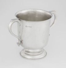 Two-eared vase, vase on a circular, stepped-profile foot and short stem, smooth, cylindrical, with