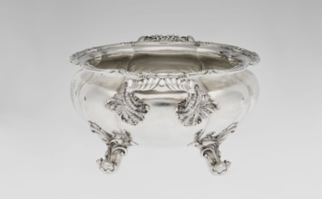 Punch vase, by Paul Storr 1771–1844 and Storr & Mortimer London; goldsmiths, fl. 1822–1838.
