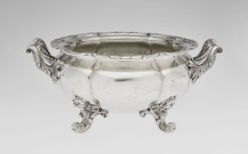 Punch vase by Paul Storr 1771–1844 and Storr & Mortimer London; goldsmiths, fl. 1822–1838. English,