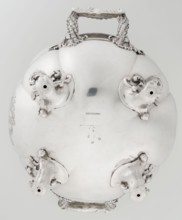 Punch vase, maker: Paul Storr 1771–1844; firm: Storr & Mortimer London; goldsmiths, fl. 1822–1838.
