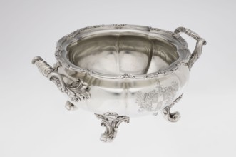Punch vase, maker: Paul Storr 1771–1844; firm: Storr & Mortimer London; goldsmiths, fl. 1822–1838.