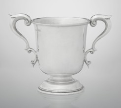 Prize cup by Mappin & Webb Ltd goldsmith, silversmith, dealer; fl. 1859-. Cup on a circular,