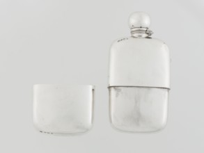 Hip flask, George & Sons Birmingham; goldsmith's firm; fl. 1825–1928. So-called cuboid hip flask
