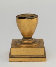 Inkwell, early 19th century, France, inkwell; height 13.5 cm, width 9.4 cm, depth 8.4 cm., A gilt