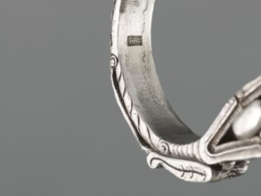 Bracelet, scrap - purchase, purchase provenance; Chinese and Mongolian art; body/hand ornament