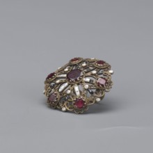 Earring, mid-19th century, Italy, jewelry; diameter 2.6 cm