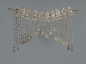 Necklace, 19th century, Middle East, Islamic art; pendants, body and garment ornament, female