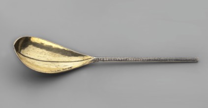 Baroque spoon, baroque style, plant ornament, pearling, cutlery. Baroque spoon with a