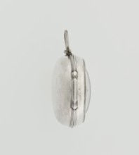Pocket watch by John Bushman 1692–1720. Silver pocket watch in three cases: outer case covered with