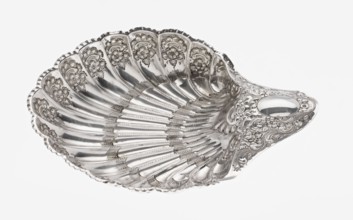 Shell-shaped silver platter by Atkin Brothers Silversmith Ltd Sheffield; goldsmith and silversmith