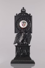 Watch stand with watch, Königlich-Preussische Eisengiesserei in Berlin fl. 1804–1874 ironworks or