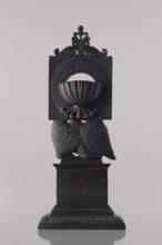 Watch stand with watch, Königlich-Preussische Eisengiesserei in Berlin fl. 1804–1874 ironworks or