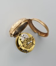 Pocket watch by Franciszek Gugenmus 1740–1820, 2nd half of the 18th century. Gold case depicting