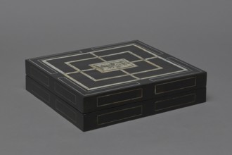 Chess, mill and backgammon box by, games; flower vases; chess; ; plant decoration; baroque style;