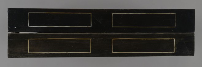 Chess, mill and backgammon box; maker, games; flower vases; chess; ; plant decoration; baroque