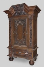 Wardrobe, provenance, putti; baroque; coats of arms; plant decoration; lion masks; personifications