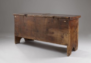 Chest, Gothic style, floral decoration, geometric ornament, repossession, pre-war collection, CHEST
