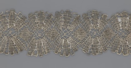 Lace fragment, lace, provenance unknown, metal threads, 18th century, Europe, lace fabric, width 8