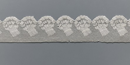Fragment of lace, Malines Mechelen lace, 18th century, from Henryków Heinrichau, lace, width 6 cm,