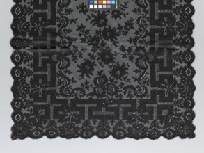 Shawl, shawl; shawls; fashion; women's clothing; clothing accessories; floral ornaments; meander