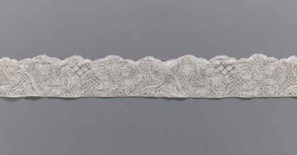 Lace fragment, floral ornaments, Binche lace, ca. mid-18th century, Binche place of origin ?,