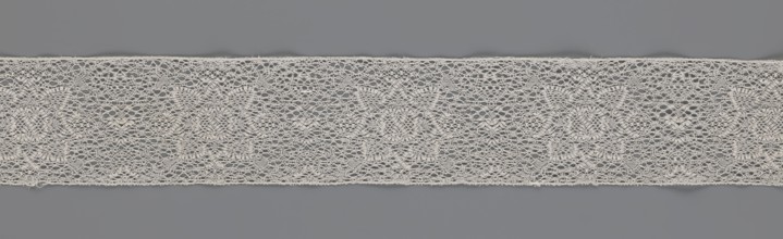 Fragment of bobbin lace, 18th century, Flanders, lace, width 9 cm, length 51 cm, A horizontal strip