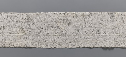 Lace fragment, bobbin lace, Binche lace, 18th century. Background mesh with large rounded meshes;