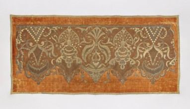 Antependium, antependium; dark yellow velvet with appliquéd decoration of stylized palmettes and