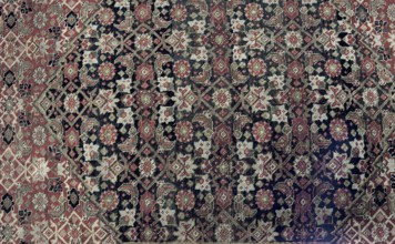 Carpet, Knotted woolen fabric, woven carpet, 2nd half of the 19th century, Iran. In the center are
