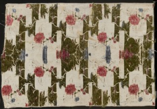 Fragment of a fabric in the form of a tapestry or napkin;, Fragment of 18th-century French silk