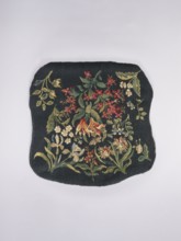 Tapestry covering, Design: leaves, floral ornaments, fabrics, interior decorations, interior