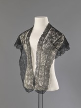 Mantilla, purchase provenance; floral ornaments; Chantilly lace; lace; clothing accessory; women's