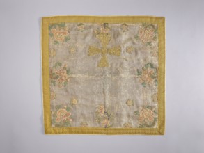 Velum, church vestment, floral motifs, flowers, leaves, plant ornaments, sacred art, churches and