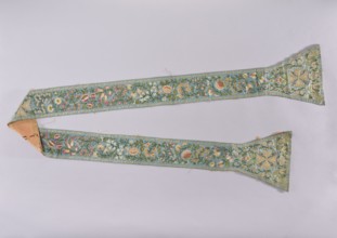 Stole, church paraments, liturgical vestment, floral ornaments, sacred art, churches and chapels