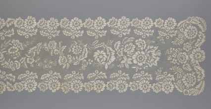 Shawl, shawl; clothing accessory; women's clothing; fashion; lace with serrated edges; design