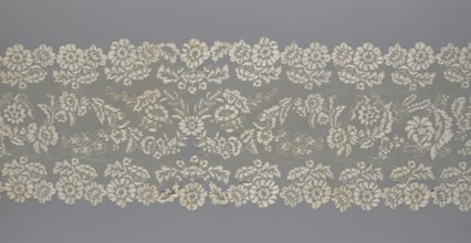 Shawl, shawl, clothing accessory, women's clothing, fashion, lace with serrated edges, design of