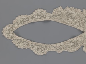 Collar, creator unknown, origin unknown, floral ornaments; clothing accessory for women's fashion;