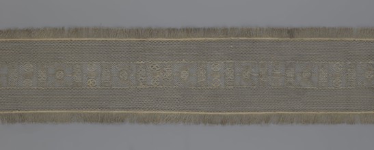 A so-called Saxon lace belt, lace belt accessory for men's clothing. The central part is a